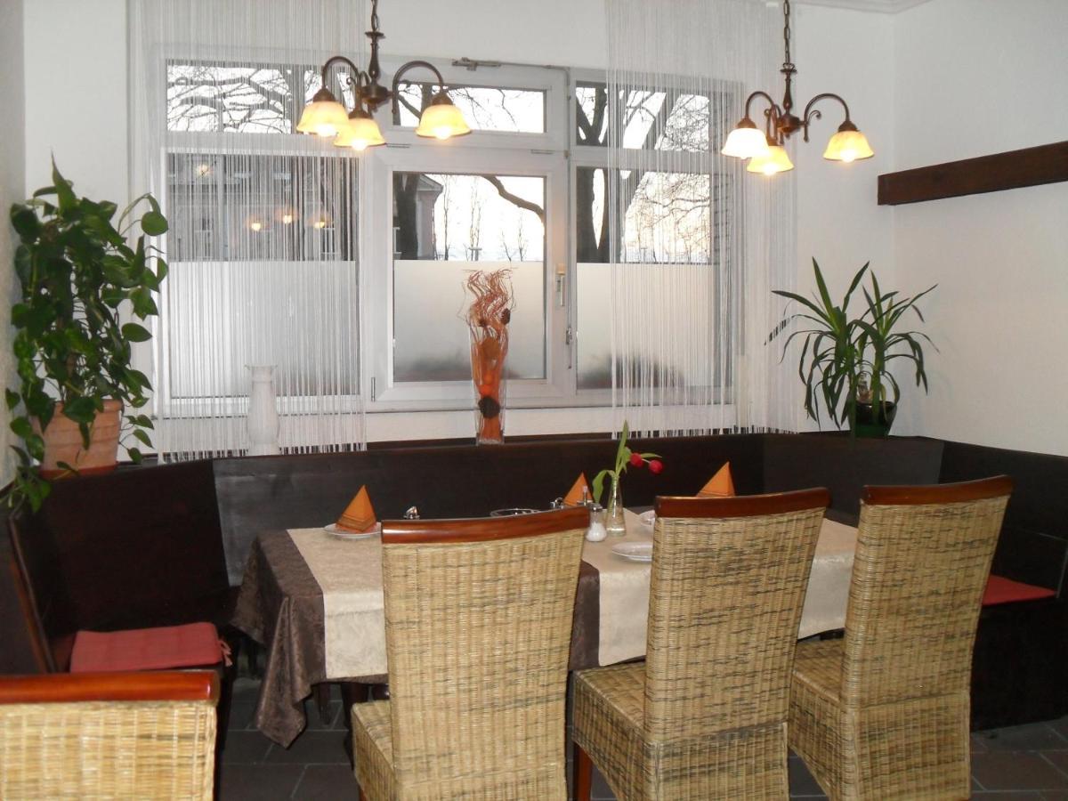 Hotel Monopol Hilden Esterno foto
