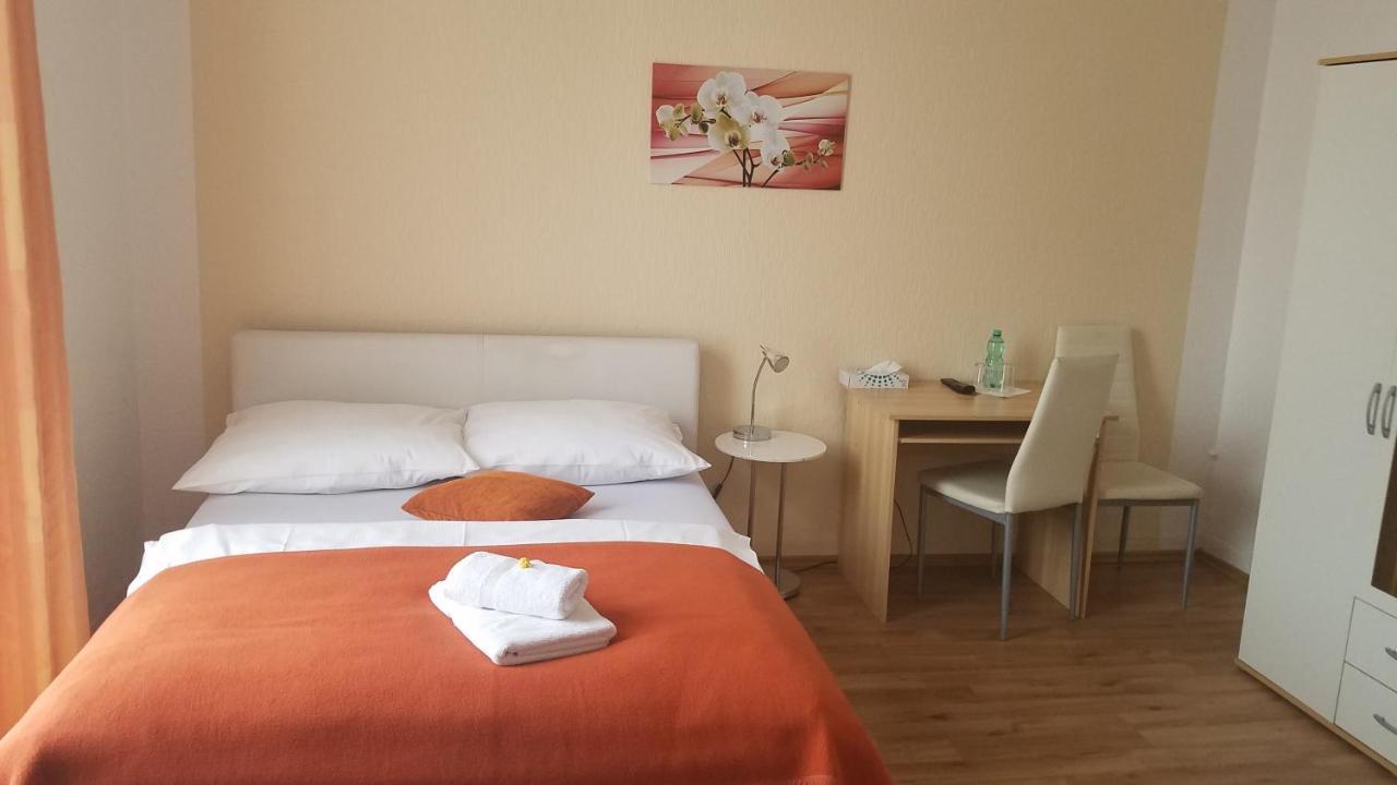 Hotel Monopol Hilden Esterno foto